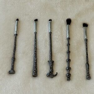 Storybook Cosmetics Harry Potter Wand brush set
